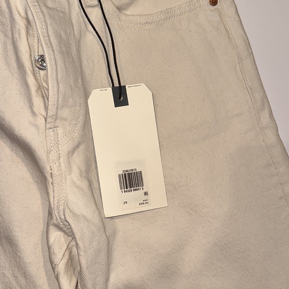 🔥🔥🔥NEW Levi’s Premium Wedgie Icon Fit in Ecru High Rise Jeans - Picture 6 of 6